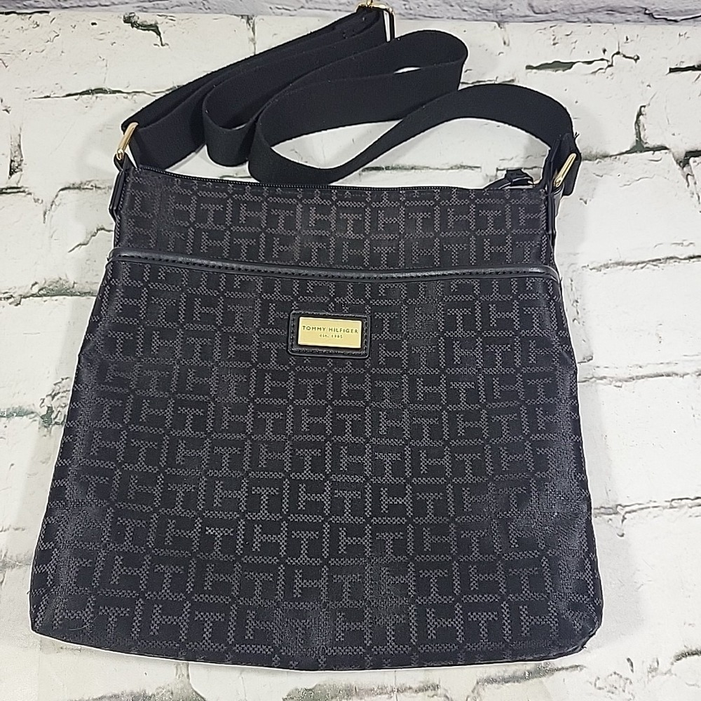Tommy‎ Hilfiger Garden Classics II Crossbody Bag Purse All-Over Woven Monogram